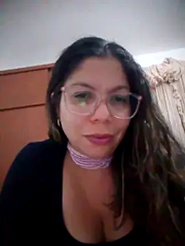 Snapshot of Carliina_Soussa chatting on 02.19.26 Carliina Soussa online show from 02.19.26