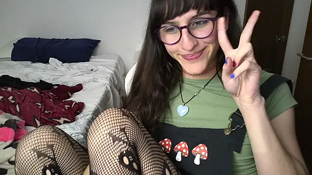 Snapshot of Alice_love29 chatting on 12.27.24 Alice love29 online show from 12.27.24