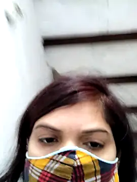 illay love online show from 11.19.25