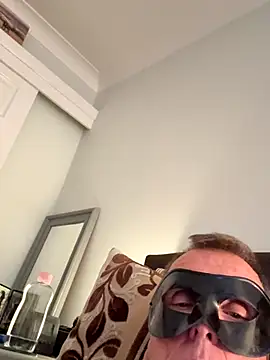 maturemale2024 online show from 10.21.25