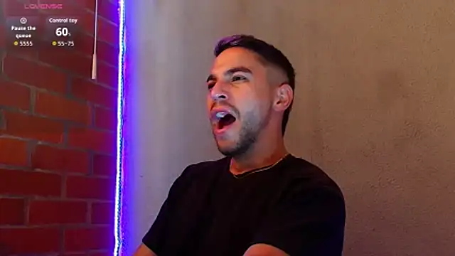 Leandro valenzuela online show from 02.10.26