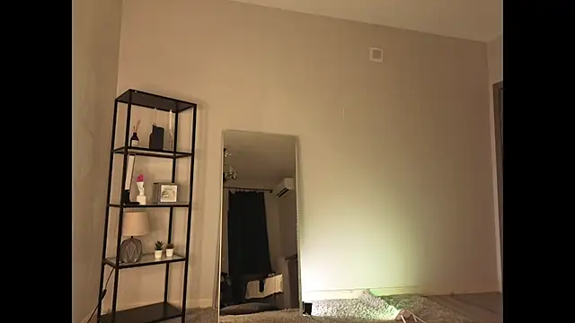 elfinvibes online show from 11.17.25