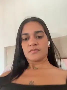 Biancasantillana online show from 10.24.25