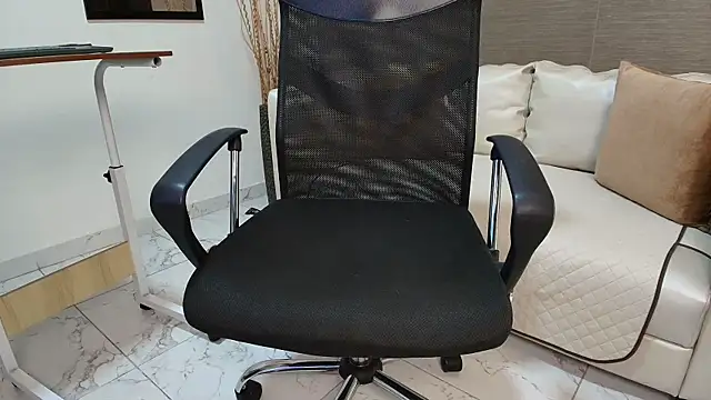 Jhonatan Morales S online show from 12.07.24