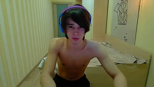 Snapshot of gayGamogey chatting on 03.11.26 gayGamogey online show from 03.11.26