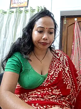 Snapshot of DREAM_GIRL-30 chatting on 01.25.25 DREAM GIRL-30 online show from 01.25.25