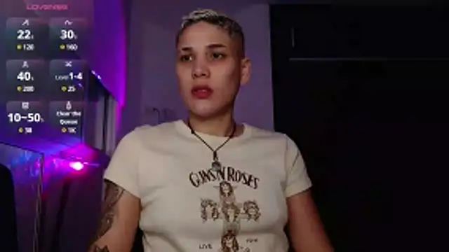 Charlee pink online show from 12.04.24