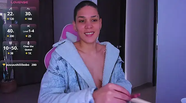 Charlee pink online show from 01.04.25