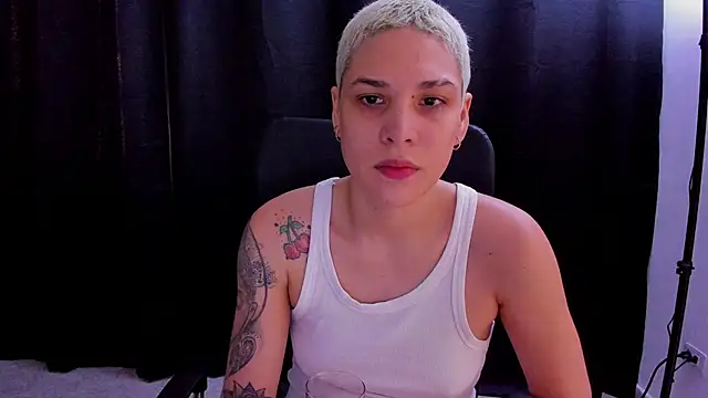 Charlee pink online show from 09.16.25