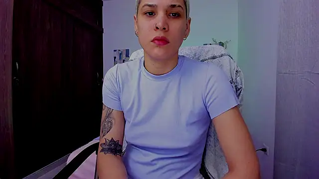 Charlee pink online show from 09.26.25