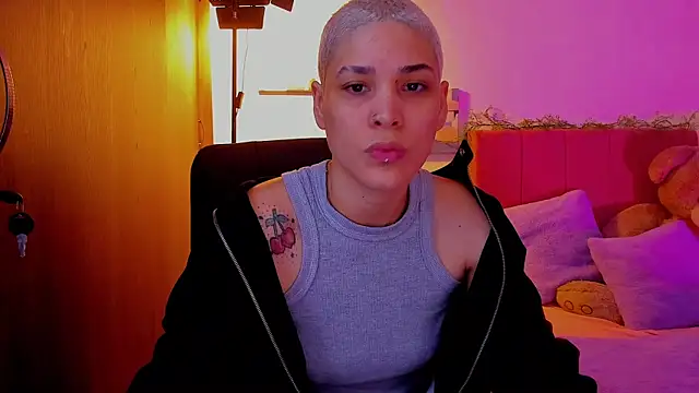 Charlee pink online show from 03.30.26