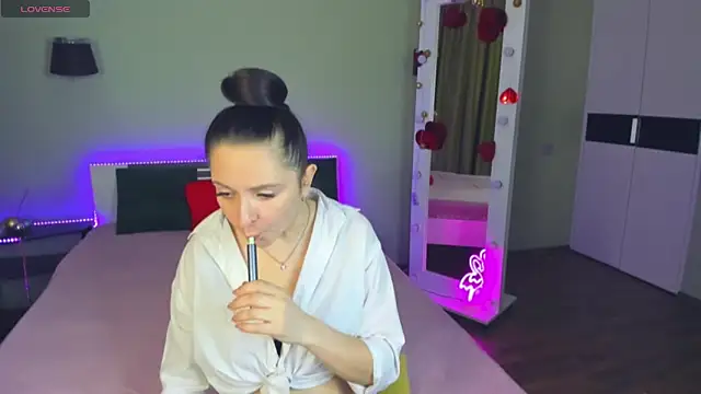 AngellLika online show from 09.25.25