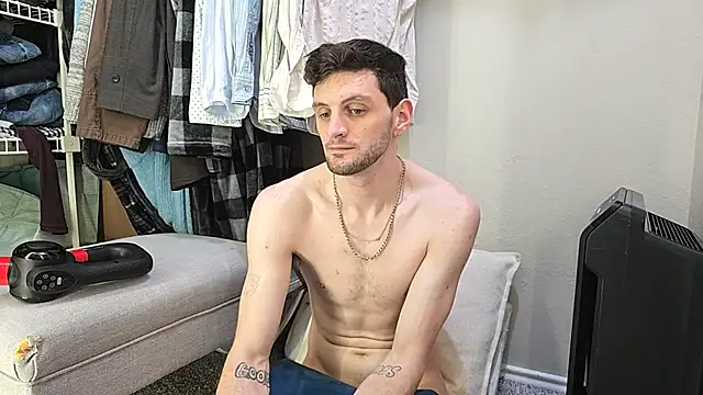 Snapshot of ChillzPnp chatting on 03.11.26 ChillzPnp online show from 03.11.26