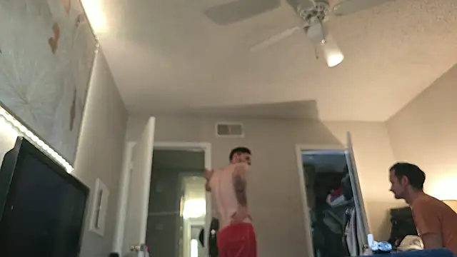 Snapshot of ChillzPnp chatting on 04.08.26 ChillzPnp online show from 04.08.26