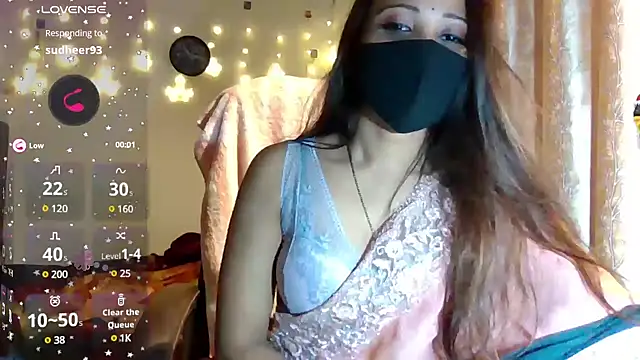 Snapshot of Cute-Tara chatting on 01.11.25 Cute-Tara online show from 01.11.25