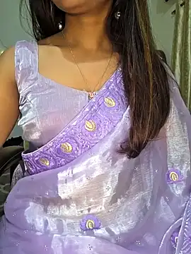 Snapshot of Cute-Tara chatting on 02.19.25 Cute-Tara online show from 02.19.25