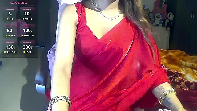 Snapshot of Cute-Tara chatting on 02.23.25 Cute-Tara online show from 02.23.25