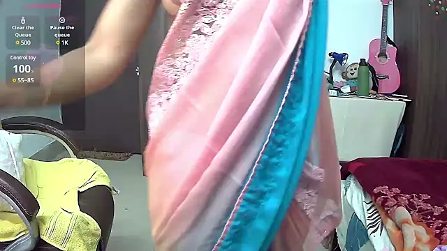 Snapshot of Cute-Tara chatting on 03.06.25 Cute-Tara online show from 03.06.25