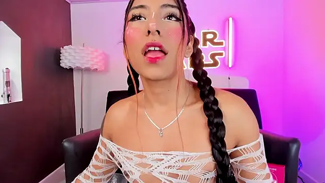 Snapshot of miss__allison chatting on 02.09.26 miss allison online show from 02.09.26