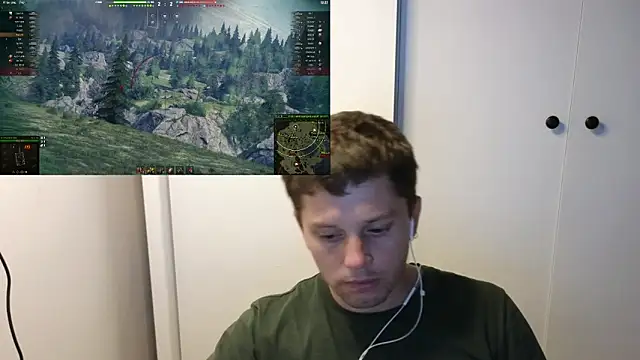 Snapshot of BigL0ve chatting on 09.16.25 BigL0ve online show from 09.16.25