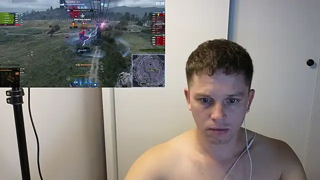 Snapshot of BigL0ve chatting on 10.02.25 BigL0ve online show from 10.02.25