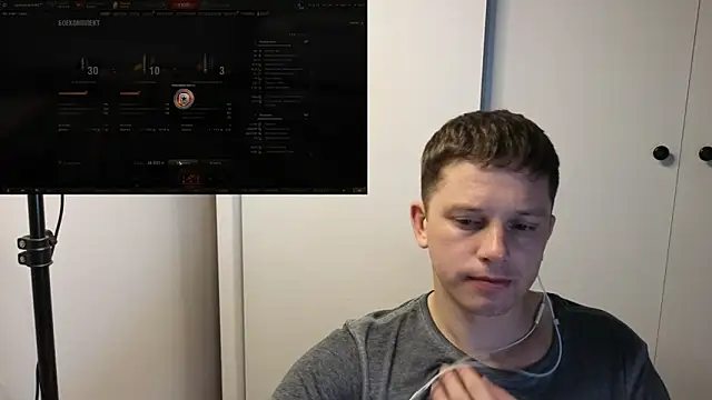 Snapshot of BigL0ve chatting on 10.17.25 BigL0ve online show from 10.17.25