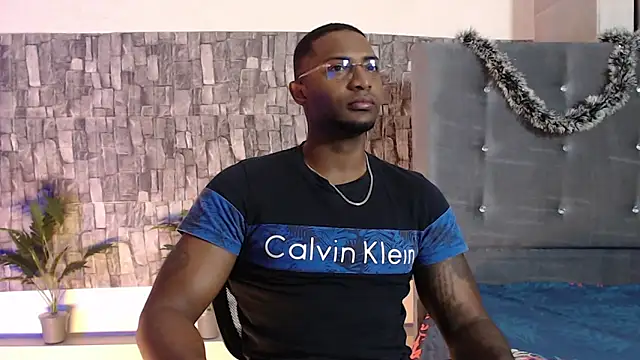 Snapshot of Joseephjackson chatting on 12.05.25 Joseephjackson online show from 12.05.25