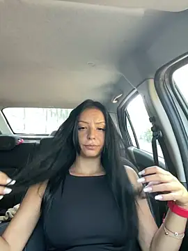 Snapshot of KallyK chatting on 09.16.25 KallyK online show from 09.16.25