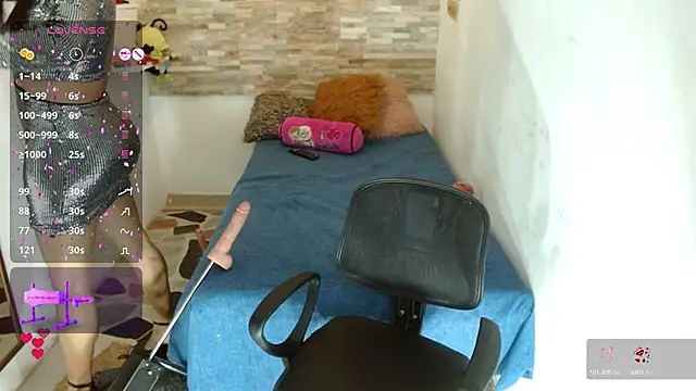 Snapshot of CindyWilliams_ chatting on 01.29.25 CindyWilliams online show from 01.29.25