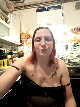 Snapshot of Marie1992PL chatting on 03.22.26 Marie1992PL online show from 03.22.26