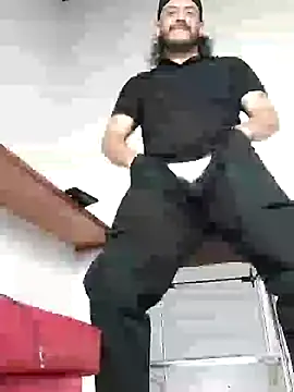 AndresSmith   online show from 01.01.25