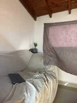 AndresSmith   online show from 04.15.26