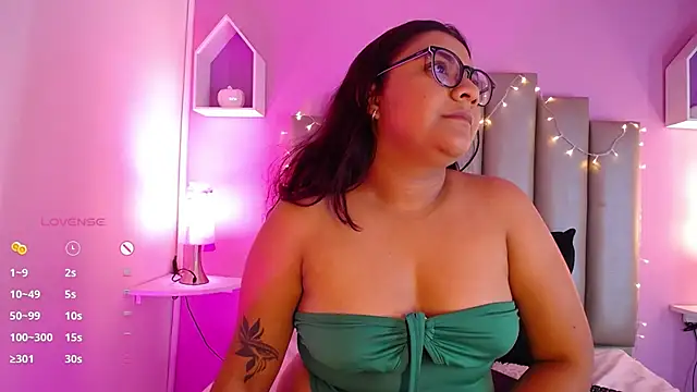 MeghanBurn online show from 03.14.25