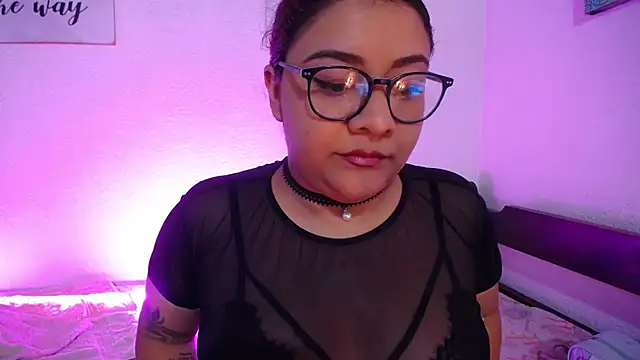 Snapshot of MeghanBurn chatting on 07.16.26 MeghanBurn online show from 07.16.26