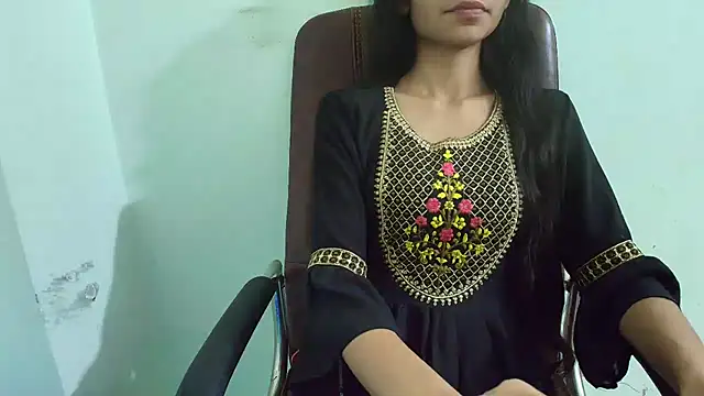 Snapshot of Srabontii chatting on 03.09.25 Srabontii online show from 03.09.25