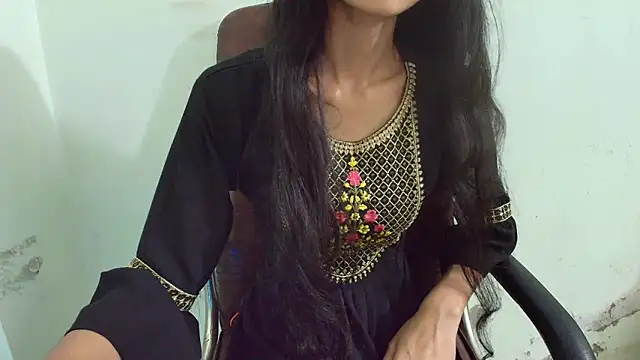 Snapshot of Srabontii chatting on 03.09.25 Srabontii online show from 03.09.25