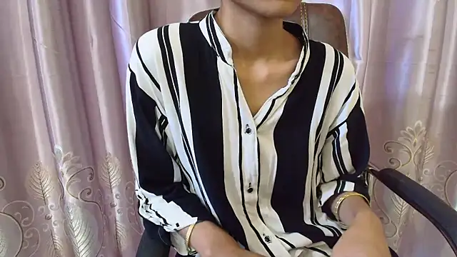 Snapshot of Srabontii chatting on 10.22.25 Srabontii online show from 10.22.25