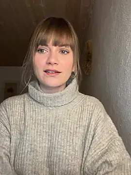 Snapshot of Milla__one chatting on 12.10.24 Milla  one online show from 12.10.24