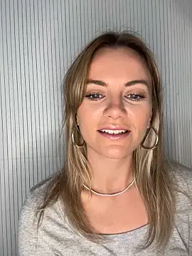 Snapshot of Milla__one chatting on 09.16.25 Milla  one online show from 09.16.25