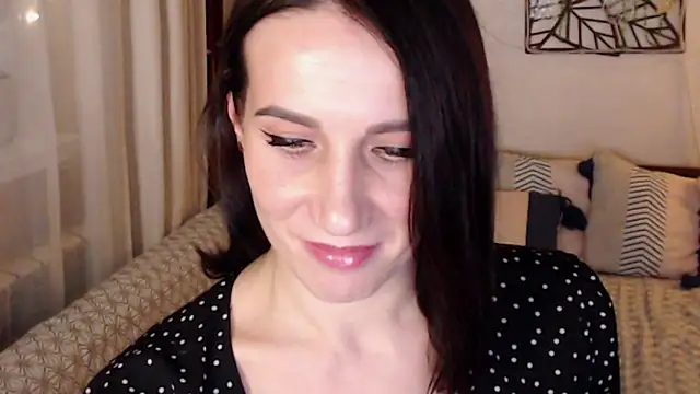 Snapshot of pepper_milf chatting on 01.10.25 pepper milf online show from 01.10.25