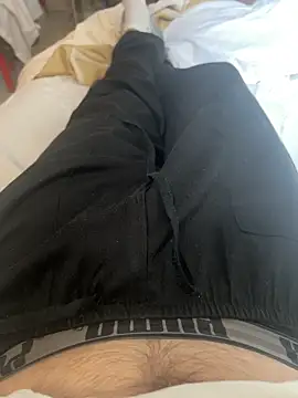 Snapshot of Napoletano17 chatting on 12.20.25 Napoletano17 online show from 12.20.25