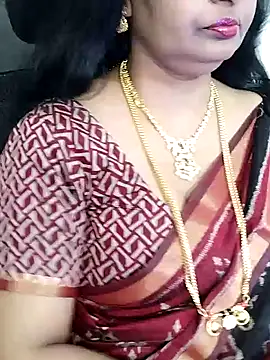 Snapshot of Deepthi_Mysore chatting on 12.30.24 Deepthi Mysore online show from 12.30.24