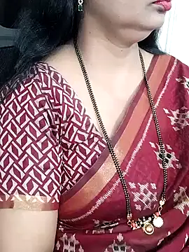 Snapshot of Deepthi_Mysore chatting on 02.08.25 Deepthi Mysore online show from 02.08.25