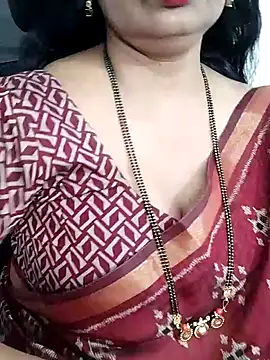 Snapshot of Deepthi_Mysore chatting on 02.08.25 Deepthi Mysore online show from 02.08.25