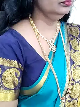 Snapshot of Deepthi_Mysore chatting on 02.09.25 Deepthi Mysore online show from 02.09.25