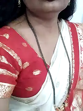 Snapshot of Deepthi_Mysore chatting on 02.10.25 Deepthi Mysore online show from 02.10.25