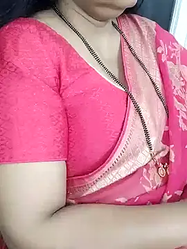 Snapshot of Deepthi_Mysore chatting on 02.12.25 Deepthi Mysore online show from 02.12.25