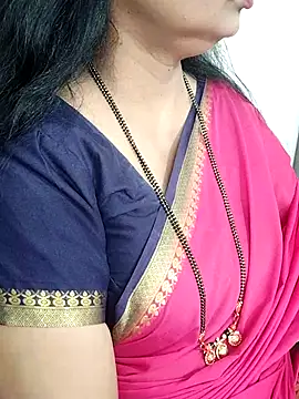 Snapshot of Deepthi_Mysore chatting on 02.20.25 Deepthi Mysore online show from 02.20.25