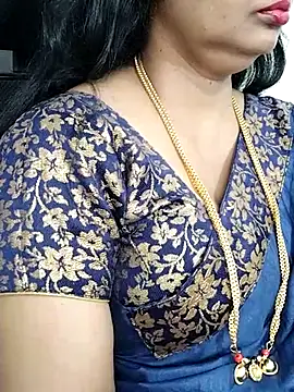 Snapshot of Deepthi_Mysore chatting on 02.25.25 Deepthi Mysore online show from 02.25.25