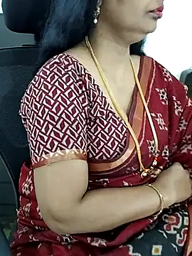 Snapshot of Deepthi_Mysore chatting on 03.11.25 Deepthi Mysore online show from 03.11.25